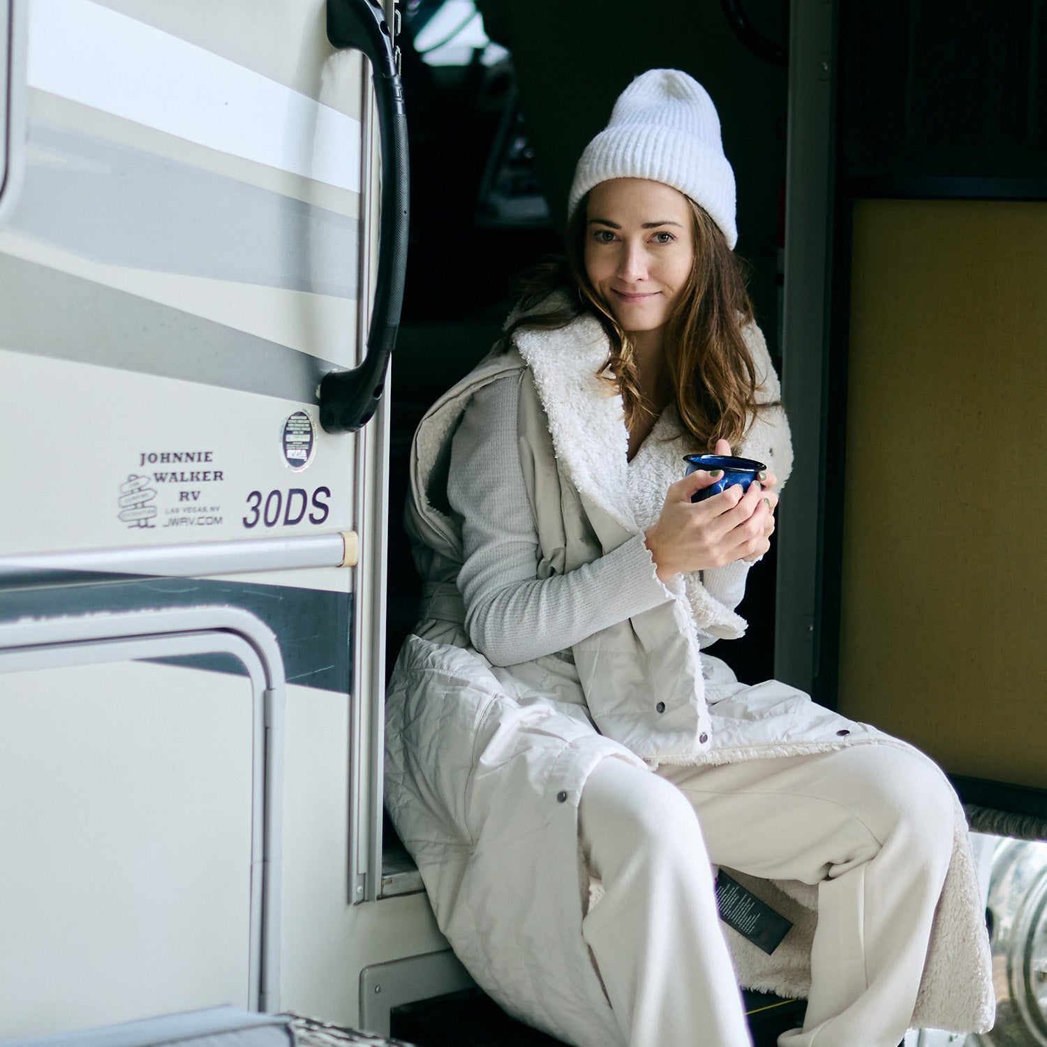 Wearable Battery Operated Heated Blanket- Z-Style 7.4V